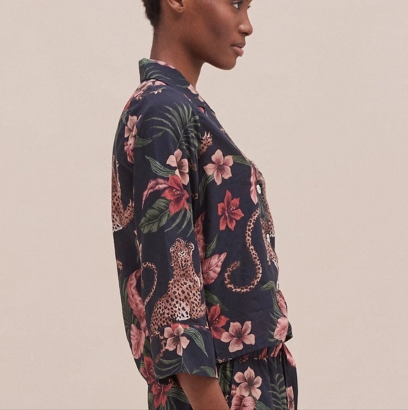 Desmond & Dempsey Soleia Leopard Multi Shirt In Navy - Picture 3 of 14